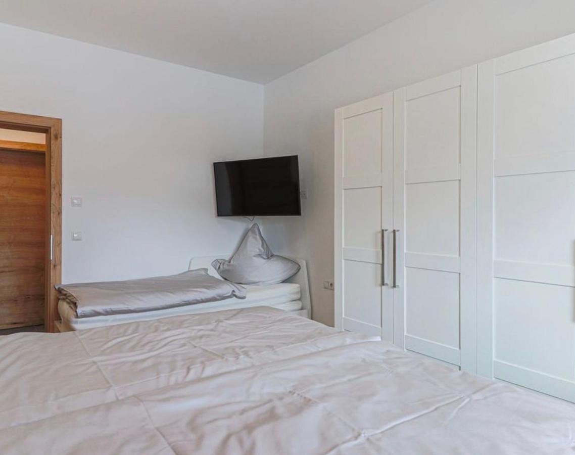 Appartement Almblick Бріксен-ім-Тале Екстер'єр фото
